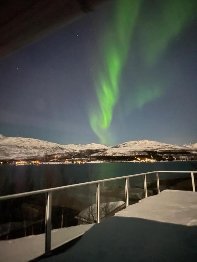 Hakoyveien 151, Tromso Hotel Buitenkant foto